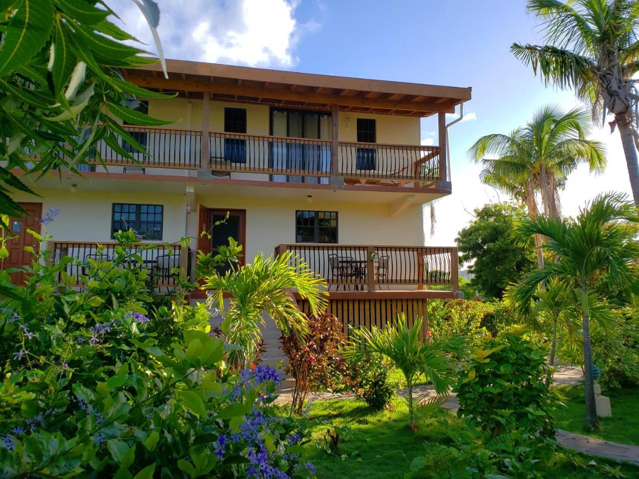 Bayview Vacation Apartments Spanish Town Esterno foto