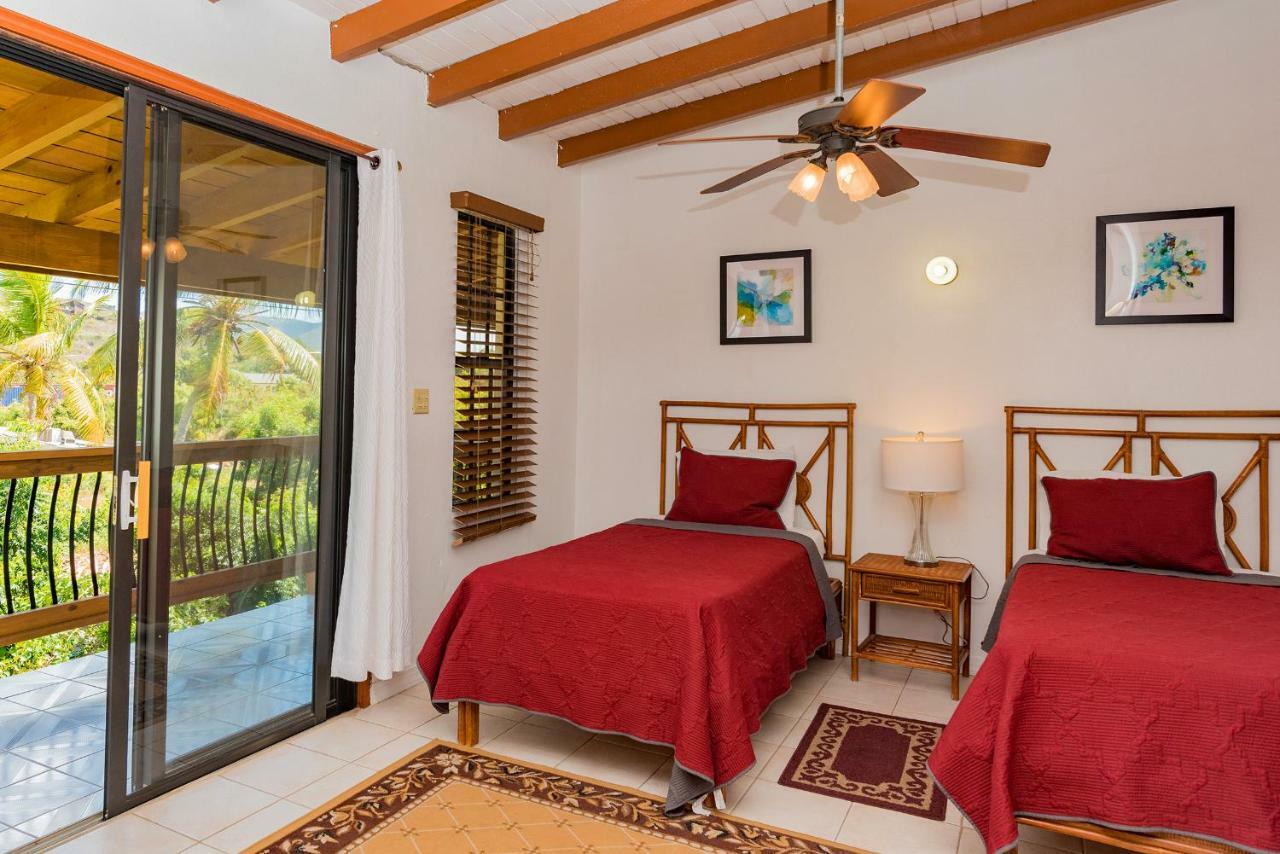Bayview Vacation Apartments Spanish Town Esterno foto
