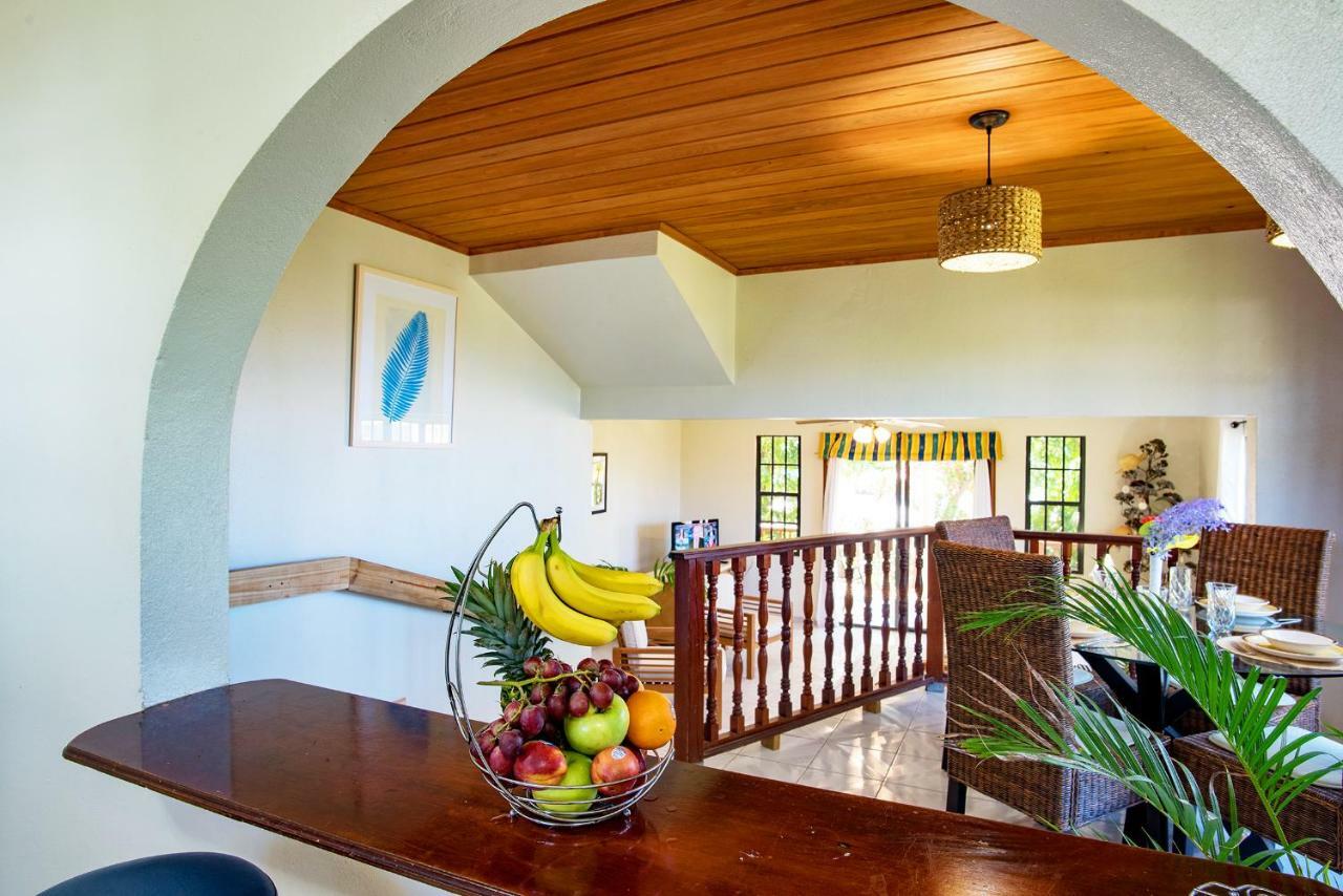 Bayview Vacation Apartments Spanish Town Esterno foto